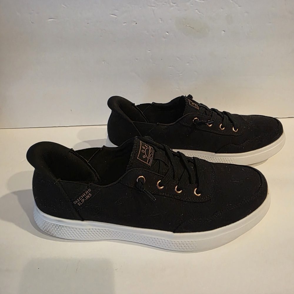 Skechers Womens Hands Free  Black  Shoes Sneakers Size 9.5 - Picture 3 of 6